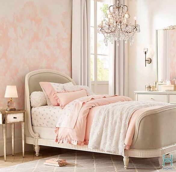 Trang trí phòng ngủ đẹp phong cách châu Âu cổ điển màu hồng, trắng