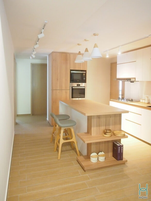 phòng bếp đẹp với nội thất tối giản kiểu nhật đơn giản màu trắng, nâu gỗ tự nhiên.